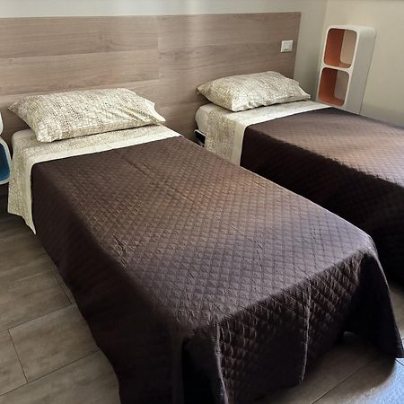 B&B Il Quadrato 19 内维亚诺 外观 照片