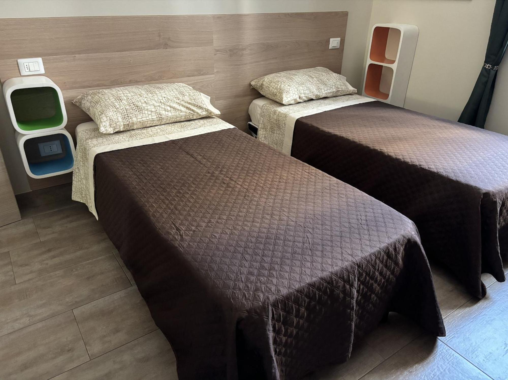 B&B Il Quadrato 19 内维亚诺 外观 照片